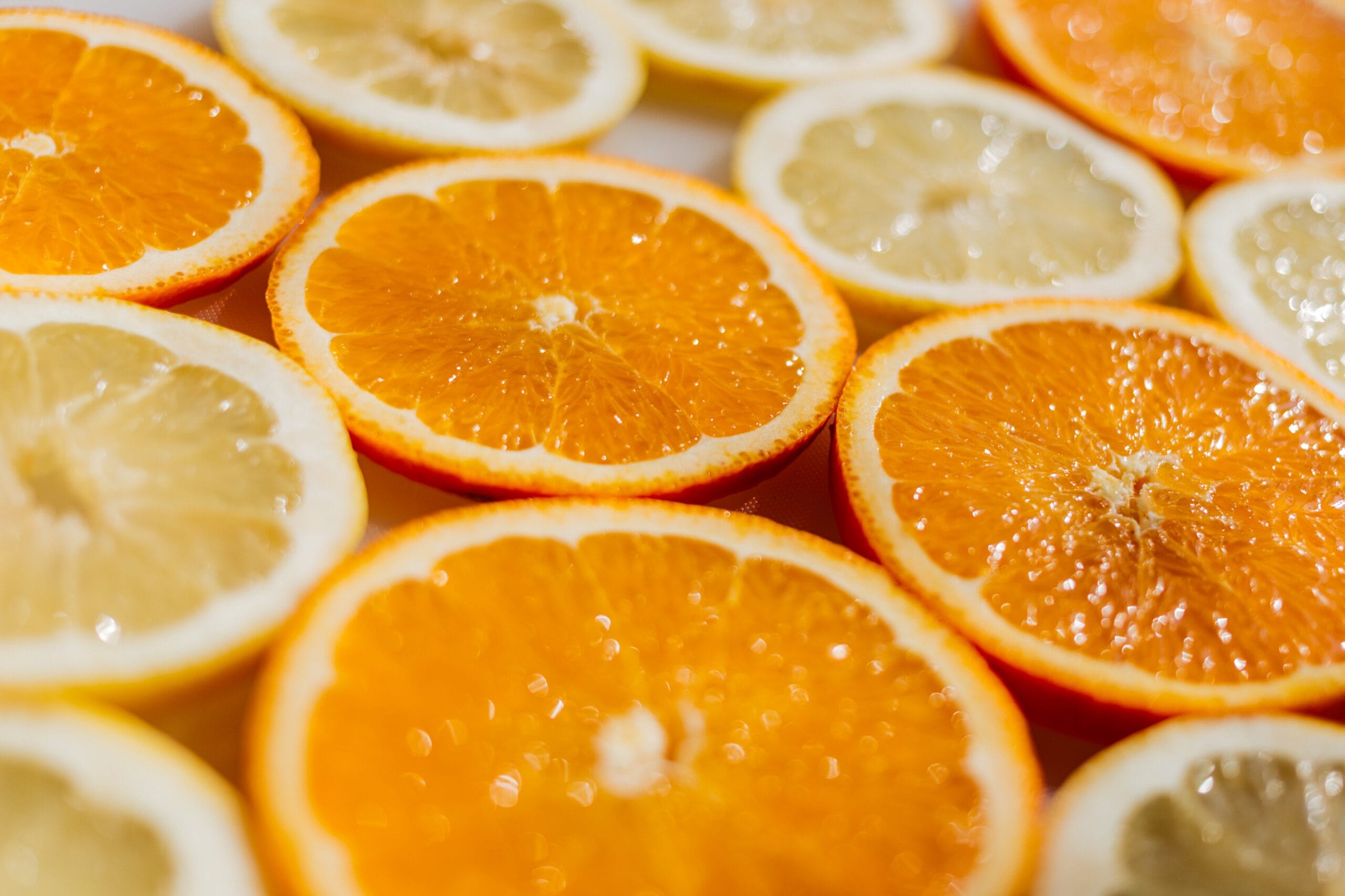 orange-and-lemon-slices